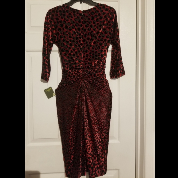 Taylor Dresses & Skirts - Taylor animal print dress NWT